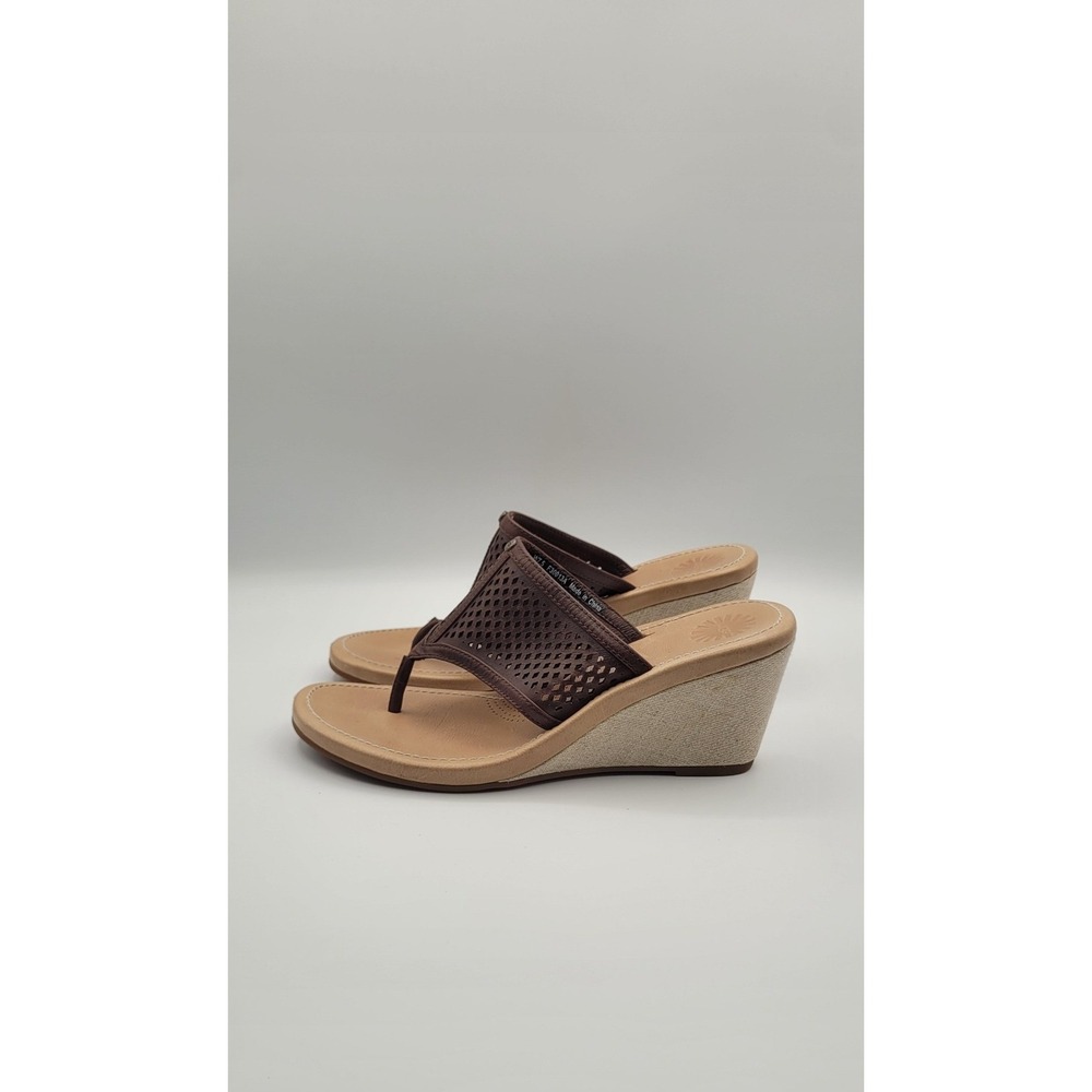 UGG Solena Women's Wedge Sandals 7.5 Brown Leather Perforated Comfort Thong - Picture 3 of 11